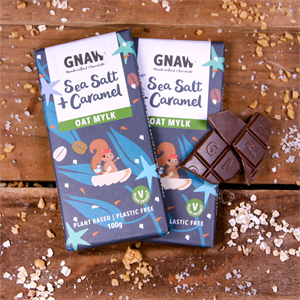 Gnaw Sea Salt & Crunchy Caramel Oat Mylk Chocolate Bar 100g